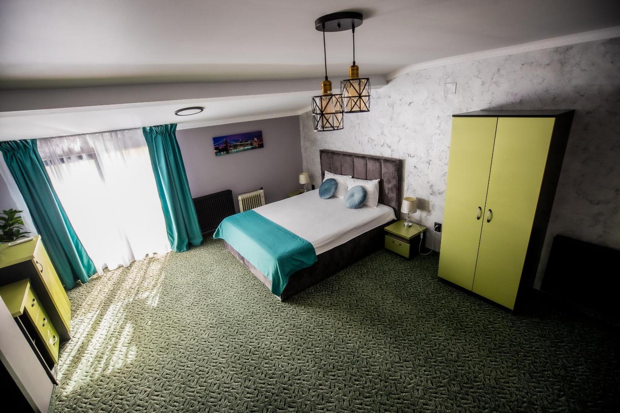 Nelana Hostel Kolozsvár Kültér fotó