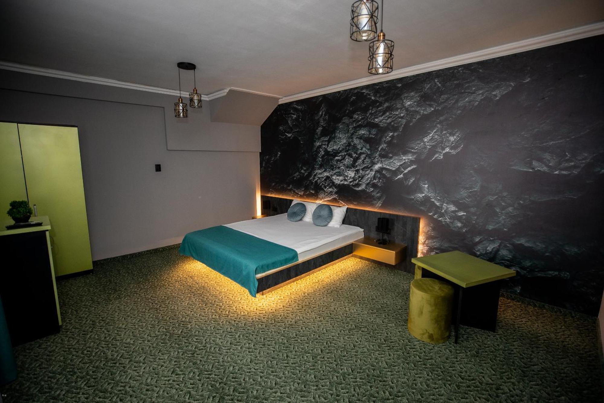 Nelana Hostel Kolozsvár Kültér fotó