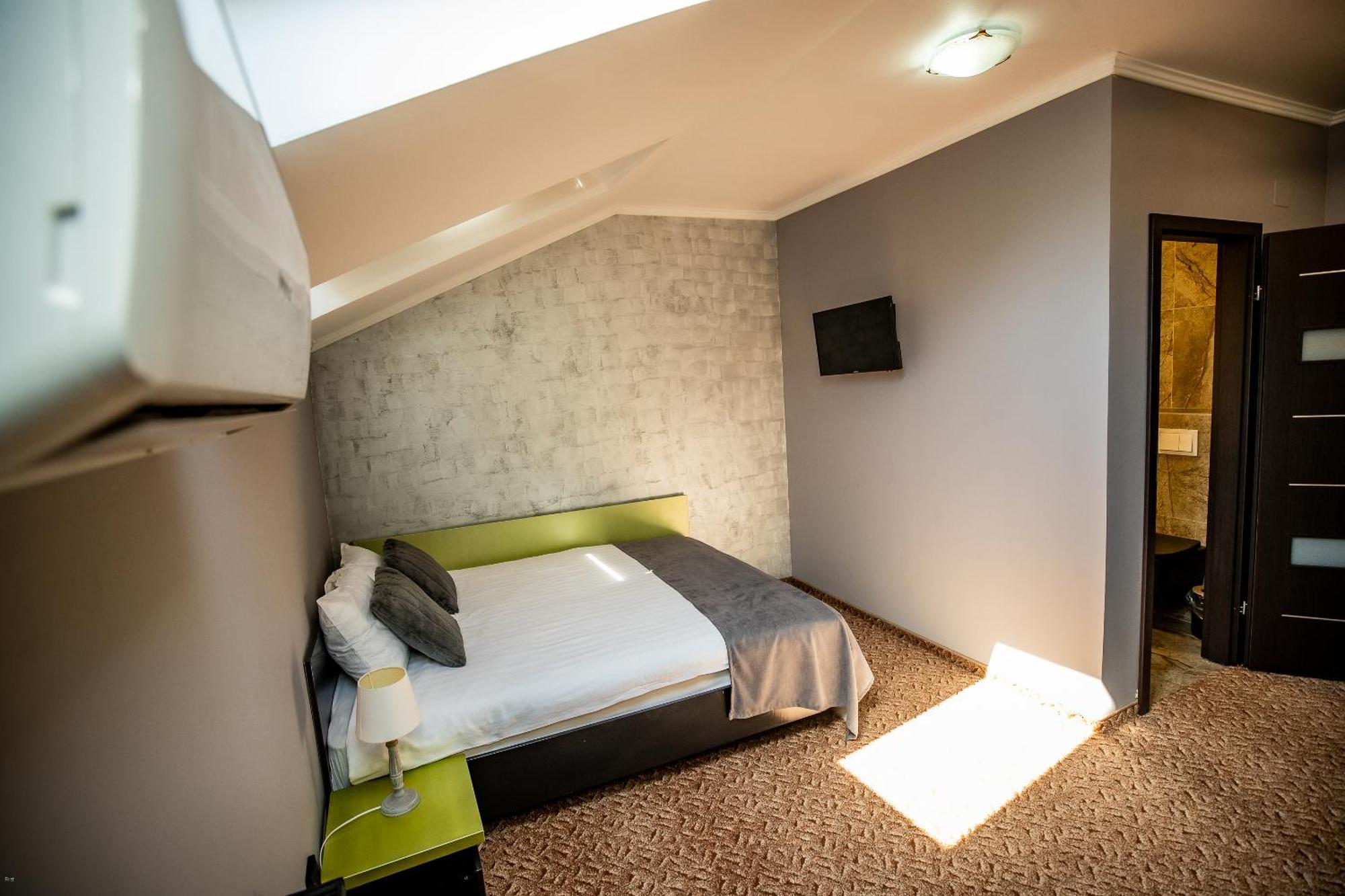 Nelana Hostel Kolozsvár Kültér fotó