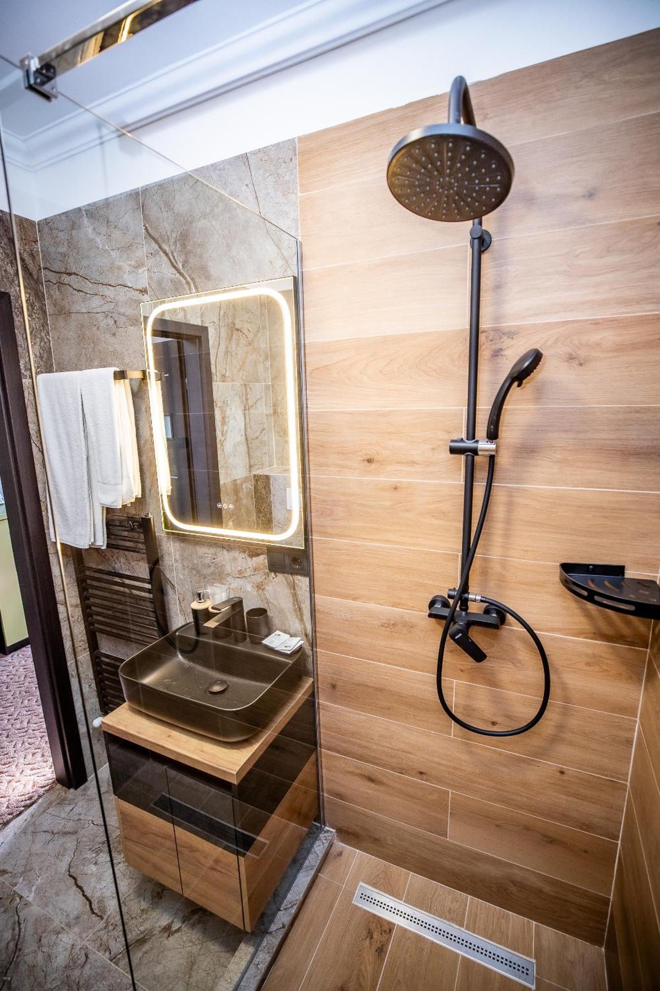 Nelana Hostel Kolozsvár Kültér fotó