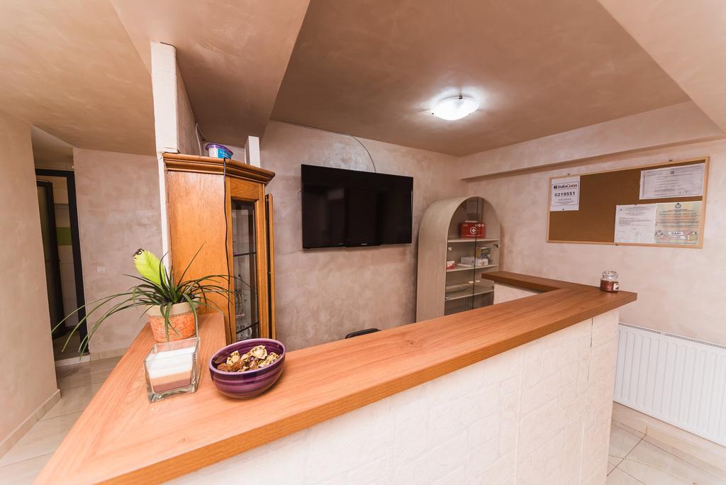 Nelana Hostel Kolozsvár Kültér fotó