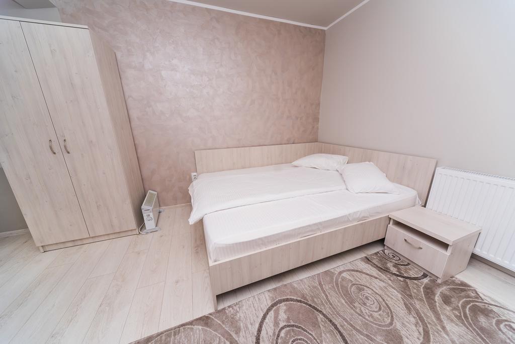 Nelana Hostel Kolozsvár Kültér fotó