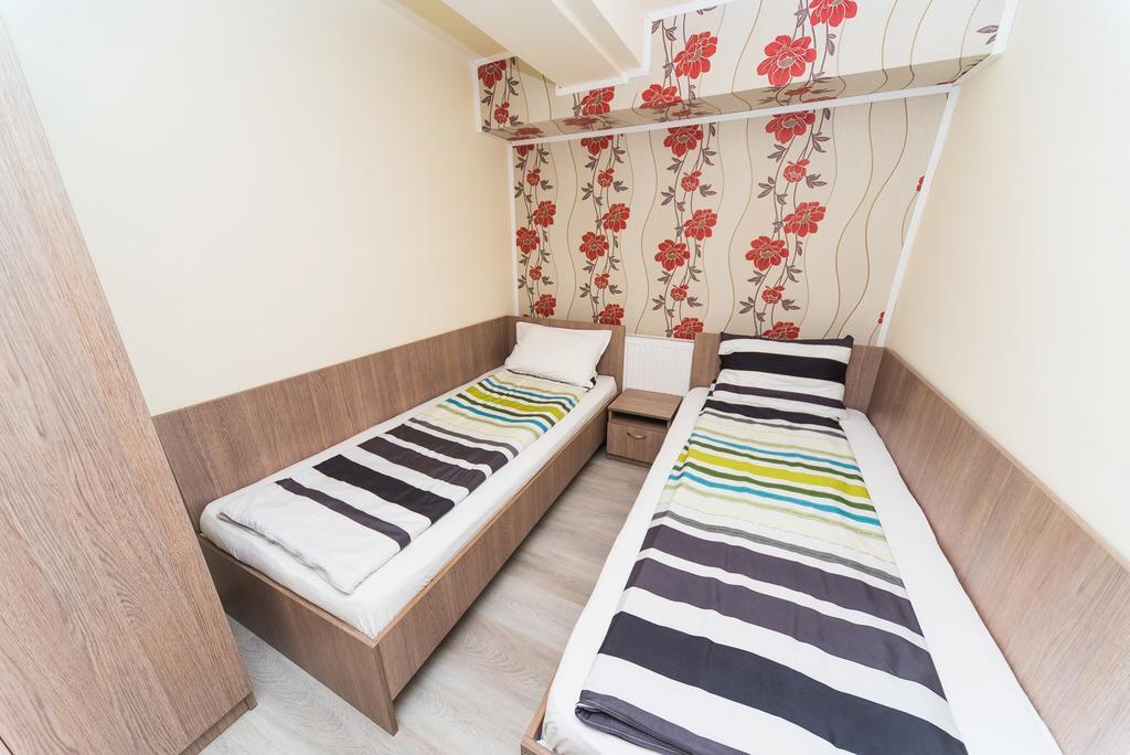 Nelana Hostel Kolozsvár Kültér fotó